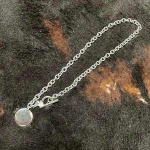 Loft silver toggle chocker.